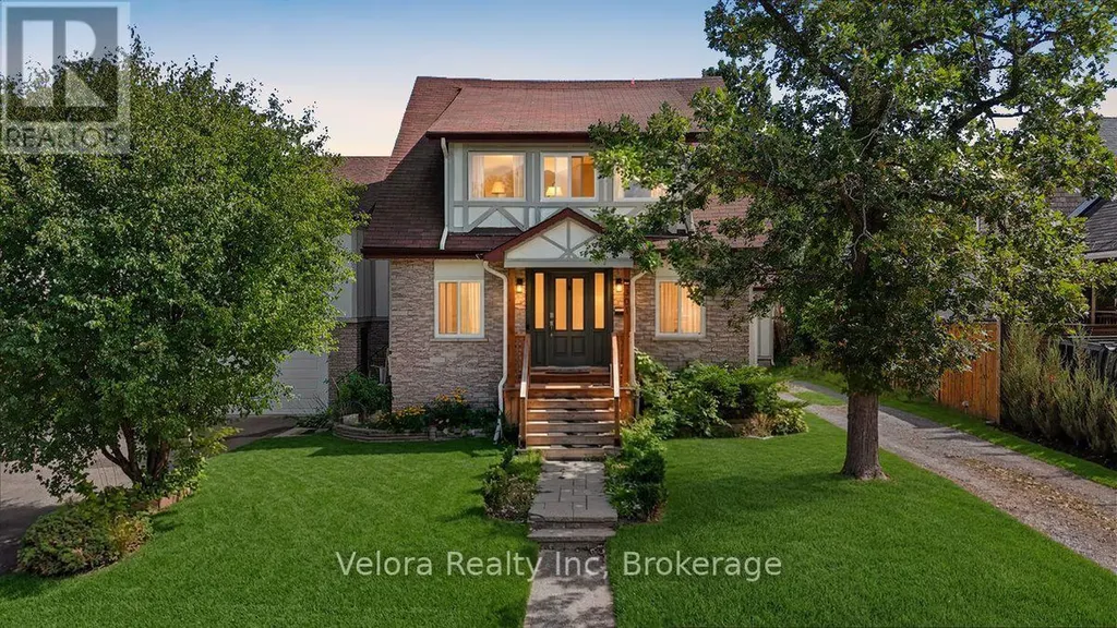 301 Zephyr Avenue Ottawa ON K2B 5Z7