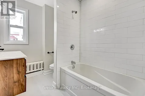 301 Zephyr Avenue Ottawa ON K2B 5Z7