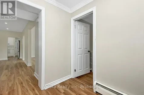 301 Zephyr Avenue Ottawa ON K2B 5Z7