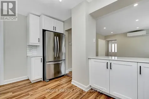 301 Zephyr Avenue Ottawa ON K2B 5Z7