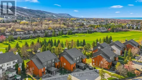 110 Fairway Court Blue Mountains ON L9Y 0P8
