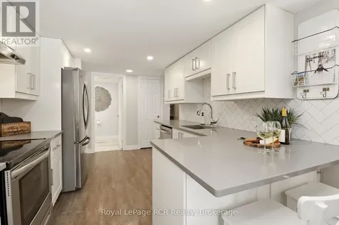 110 Fairway Court Blue Mountains ON L9Y 0P8