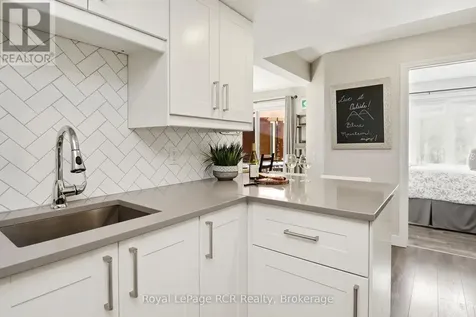 110 Fairway Court Blue Mountains ON L9Y 0P8