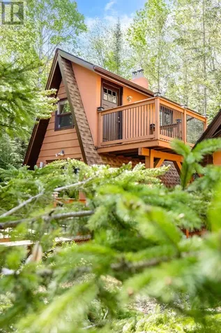 56 Birch Trail Wasaga Beach ON L9Z 2S1