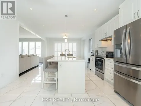 14 Longworth Avenue Richmond Hill ON L4E 1J1