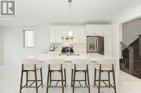 14 Longworth Avenue Richmond Hill ON L4E 1J1