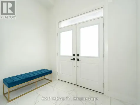14 Longworth Avenue Richmond Hill ON L4E 1J1