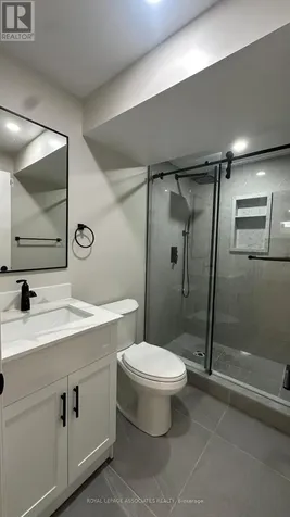 1108 Skyridge Boulevard Pickering ON L1X 0M8