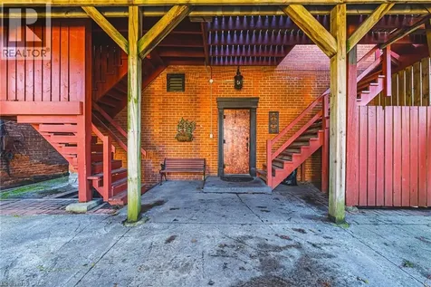 593 King Street East Hamilton ON L8N 1E4