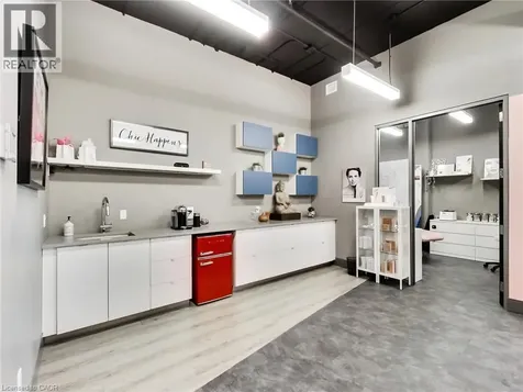 5045 Mainway Boulevard Burlington ON L7L 5Z1