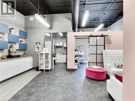 5045 Mainway Boulevard Burlington ON L7L 5Z1