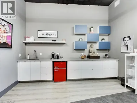 5045 Mainway Boulevard Burlington ON L7L 5Z1