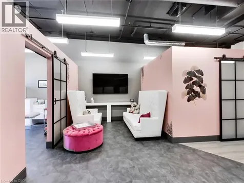 5045 Mainway Boulevard Burlington ON L7L 5Z1