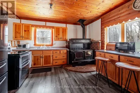 2096 Bruce Road 9 Northern Bruce Peninsula ON N0H 1W0