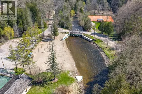 6099 Cedar Grove Burlington ON L7P 0N1