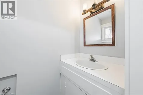1292 Glancaster Road Ancaster ON L9G 3L1