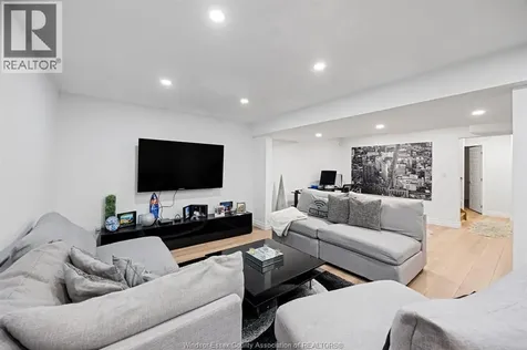 116 Peters Street Essex ON N8M 0B1