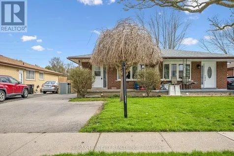 27 Vicmount Drive Kitchener ON N2M 2A2