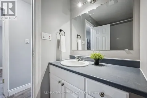 27 Vicmount Drive Kitchener ON N2M 2A2
