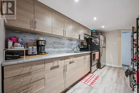 27 Vicmount Drive Kitchener ON N2M 2A2