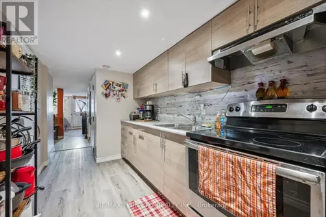 27 Vicmount Drive Kitchener ON N2M 2A2
