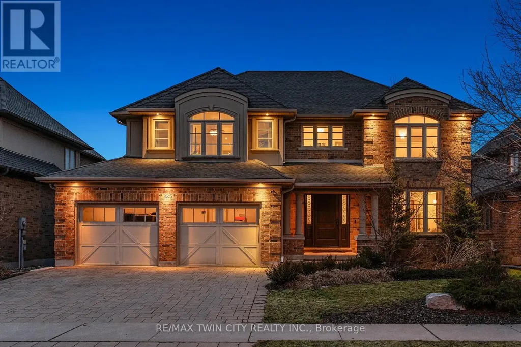 325 Deerfoot Trail Waterloo ON N2K 0B4