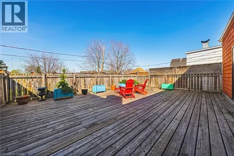 593 King Street East Hamilton ON L8N 1E4