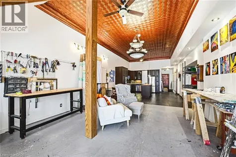 593 King Street East Hamilton ON L8N 1E4