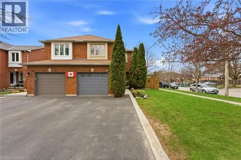 31 Wakefield Lane Waterdown ON L8B 0M7