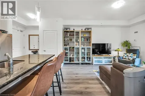 35 Southshore Crescent Hamilton ON L8W 3W6