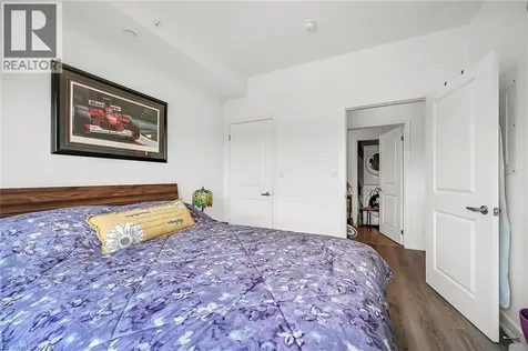 35 Southshore Crescent Hamilton ON L8W 3W6