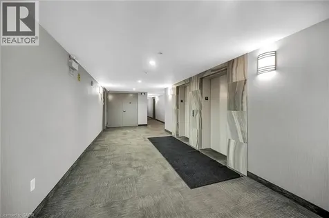 35 Southshore Crescent Hamilton ON L8W 3W6
