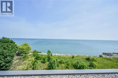 35 Southshore Crescent Hamilton ON L8W 3W6