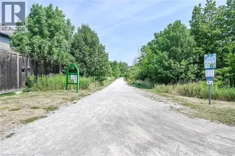 35 Southshore Crescent Hamilton ON L8W 3W6