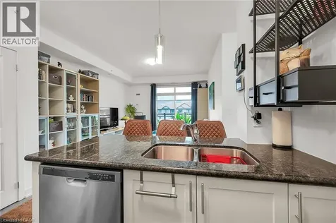 35 Southshore Crescent Hamilton ON L8W 3W6