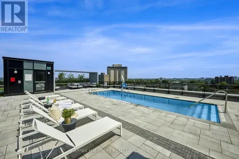 560 Rideau Street Ottawa ON K1N 0G3