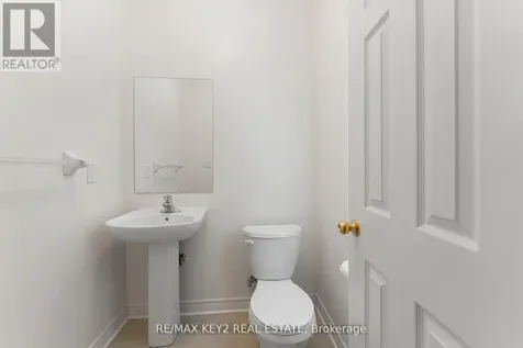 175 Hartney Drive Richmond Hill ON L4S 0L1