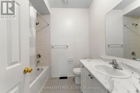 175 Hartney Drive Richmond Hill ON L4S 0L1