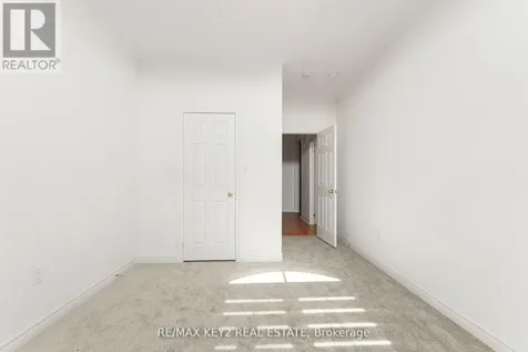 175 Hartney Drive Richmond Hill ON L4S 0L1