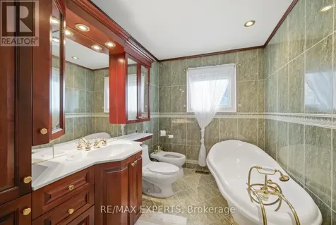 5945 King Street Caledon ON L7C 0V1