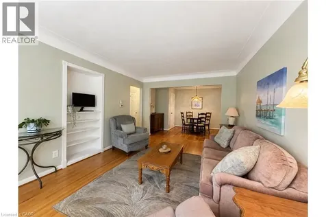 20 Cardinal Drive Hamilton ON L9A 4H4