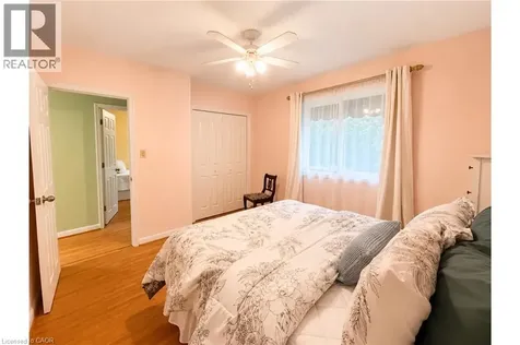 20 Cardinal Drive Hamilton ON L9A 4H4