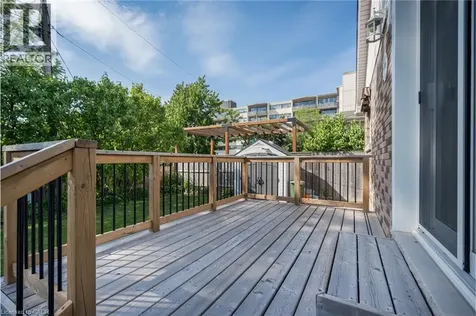 20 Cardinal Drive Hamilton ON L9A 4H4