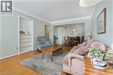 20 Cardinal Drive Hamilton ON L9A 4H4