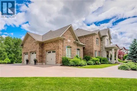23 Highgrove Court Cambridge ON N3H 4R8