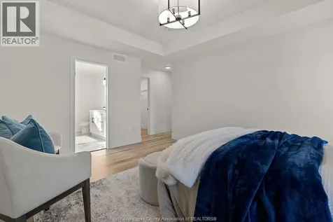 2466 Partington Avenue Windsor ON N9E 0A9