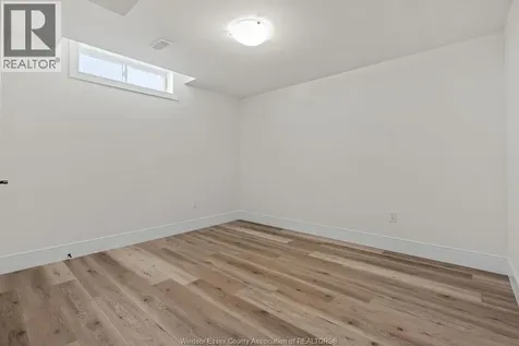 2466 Partington Avenue Windsor ON N9E 0A9