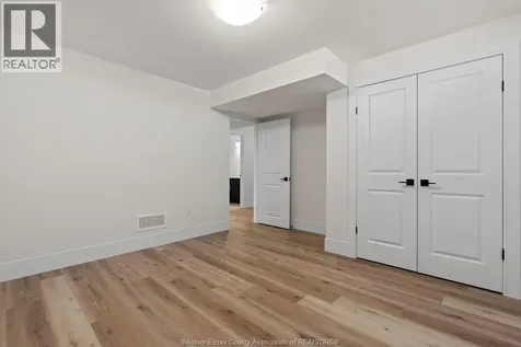 2466 Partington Avenue Windsor ON N9E 0A9