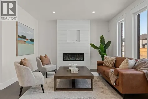 2466 Partington Avenue Windsor ON N9E 0A9