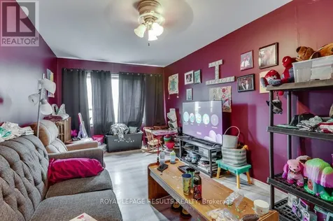 42 Redan Street St. Thomas ON N5P 1T4